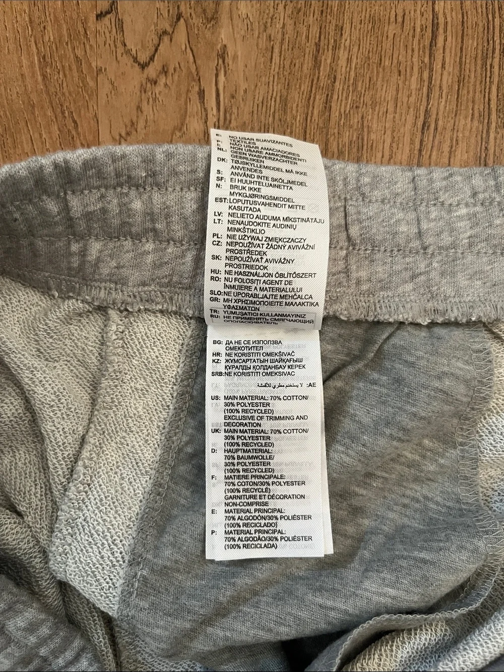adidas essentials cargo